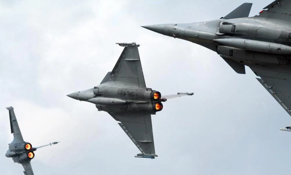 Εξοπλιστική αναβάθμιση-''μαμούθ'': ''Ασπίδα'' με Rafale, Mirage, φρεγάτες και τορπίλες